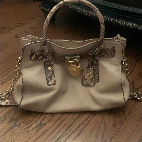 Michael kors with Leopard print - Picture 1 of 7